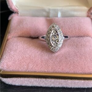 Elegant Silver Diamond Ring